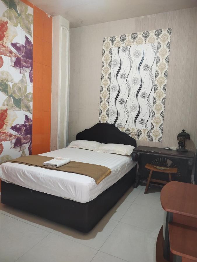 Mojokerto Classic Homestay מראה חיצוני תמונה