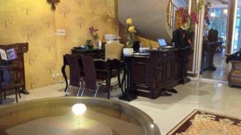 Mojokerto Classic Homestay מראה חיצוני תמונה